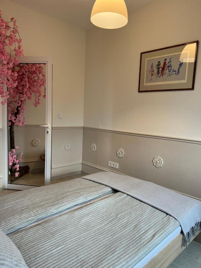 Vitosha 60 Apartman Szófia Kültér fotó